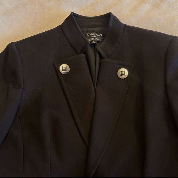 Ellie Tahari Black Blazer - Picture 2 of 2